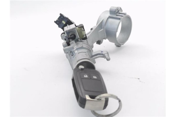 Recambio de clausor para opel mokka 1.7 excellence referencia OEM IAM 70004005CN 5901867AK 