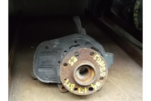 Recambio de mangueta delantero izquierda para opel combo furgón/ranchera familiar 1.7 dti 16v referencia OEM IAM   