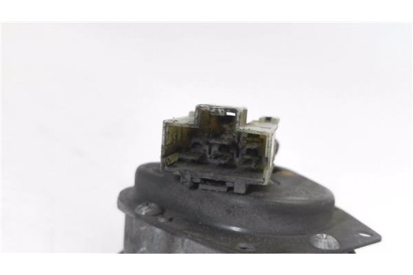 Recambio de motor limpiaparabrisas trasero para nissan patrol gr (y60) 2.8 td referencia OEM IAM   