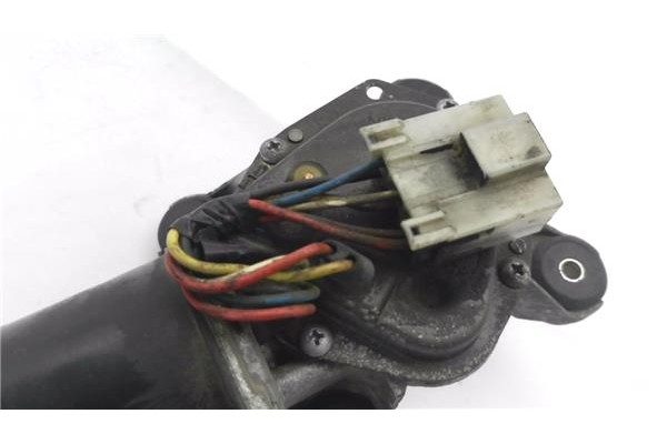 Recambio de motor limpiaparabrisas trasero para nissan patrol gr (y60) 2.8 td referencia OEM IAM   