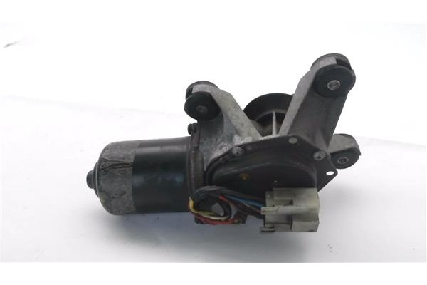Recambio de motor limpiaparabrisas trasero para nissan patrol gr (y60) 2.8 td referencia OEM IAM   