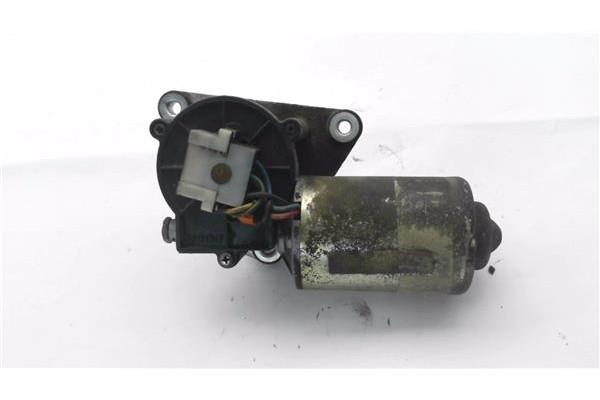Recambio de motor limpiaparabrisas trasero para nissan patrol (k/w260) 2.8 d referencia OEM IAM   