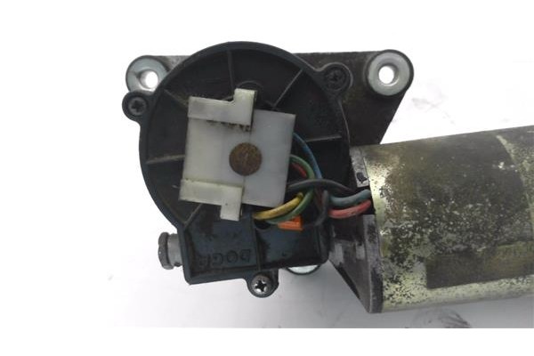 Recambio de motor limpiaparabrisas trasero para nissan patrol (k/w260) 2.8 d referencia OEM IAM   
