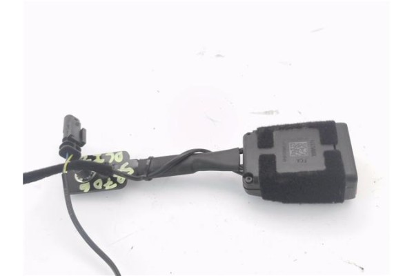 Recambio de anclaje cinturon delantero izquierdo para fiat ii tipo (356) berlina 1.3 easy referencia OEM IAM 631250000C 73564311