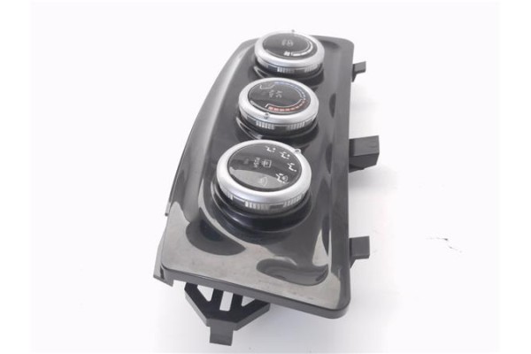 Recambio de mandos climatizador para fiat ii tipo (356) berlina 1.3 easy referencia OEM IAM 735735201 7357352010 