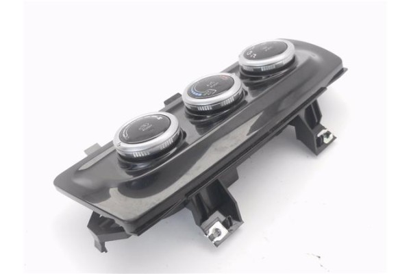 Recambio de mandos climatizador para fiat ii tipo (356) berlina 1.3 easy referencia OEM IAM 735735201 7357352010 