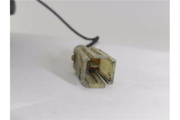 Recambio de compresor aire acond. para suzuki vitara (se/sf/et) 1.6 techo metálico xaloc referencia OEM IAM 472006021  