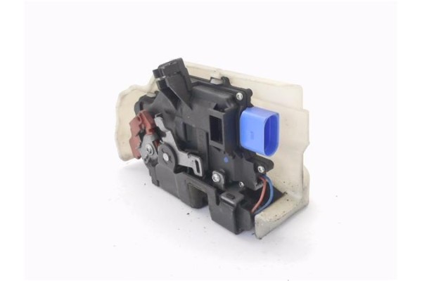 Recambio de cierre electromagnetico delantero izquierdo para volkswagen touran (1t1) 1.9 tdi referencia OEM IAM 3D1837015AP  