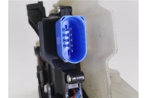 Recambio de cierre electromagnetico delantero izquierdo para volkswagen touran (1t1) 1.9 tdi referencia OEM IAM 3D1837015AP  