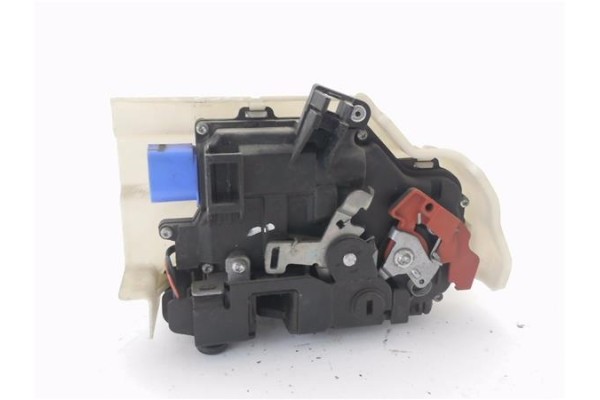 Recambio de cierre electromagnetico trasero derecho para volkswagen touran (1t1) 1.9 tdi referencia OEM IAM 7L0839016D  