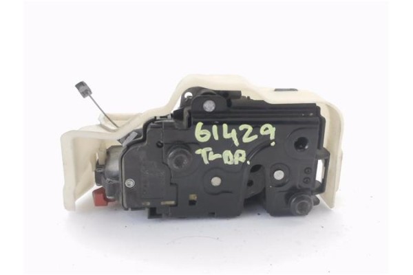 Recambio de cierre electromagnetico trasero derecho para volkswagen touran (1t1) 1.9 tdi referencia OEM IAM 7L0839016D  