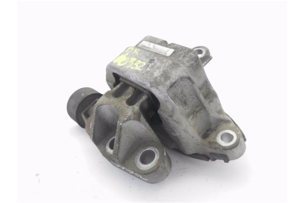 Recambio de soporte derecho motor para opel mokka 1.7 excellence referencia OEM IAM 95135160  