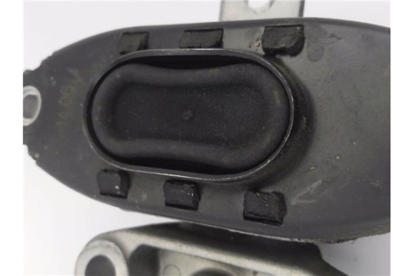 Recambio de soporte derecho motor para opel mokka 1.7 excellence referencia OEM IAM 95135160  