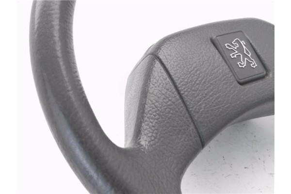 Recambio de volante para peugeot 405 berlina 1.9 injection referencia OEM IAM 4109K2  