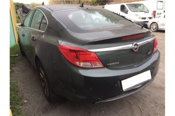 opel insignia berlina del año 2009