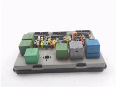 Recambio de caja fusibles/rele para peugeot 405 berlina 1.9 injection referencia OEM IAM 6500C3  