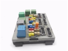 Recambio de caja fusibles/rele para peugeot 405 berlina 1.9 injection referencia OEM IAM 6500C3  