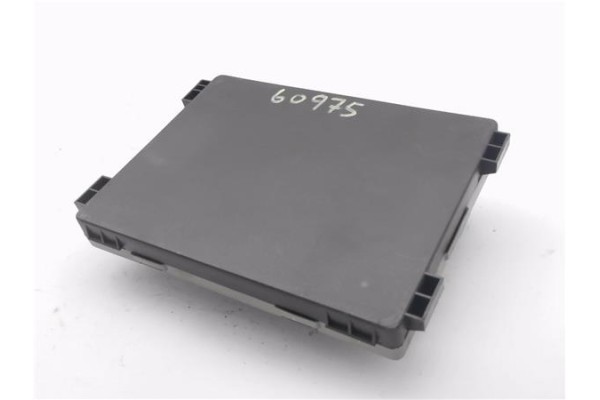 Recambio de caja fusibles/rele para peugeot 405 berlina 1.9 injection referencia OEM IAM 6500C3  