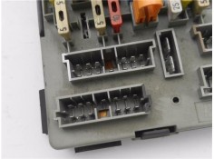 Recambio de caja fusibles/rele para peugeot 405 berlina 1.9 injection referencia OEM IAM 6500C3  