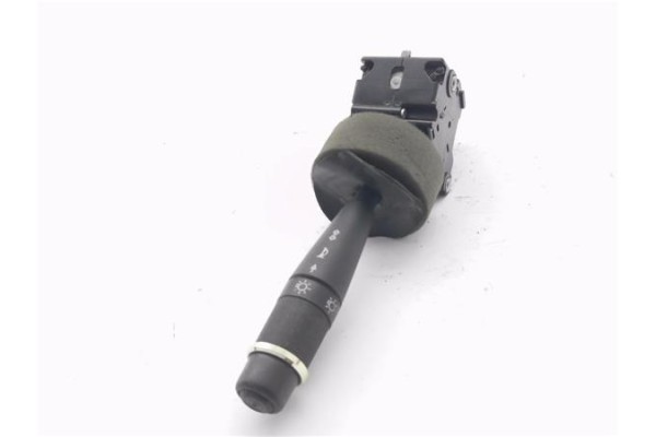 Recambio de mando de luces para peugeot 405 berlina 1.9 injection referencia OEM IAM 623971  
