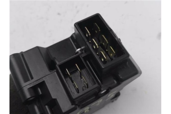 Recambio de mando de luces para peugeot 405 berlina 1.9 injection referencia OEM IAM 623971  
