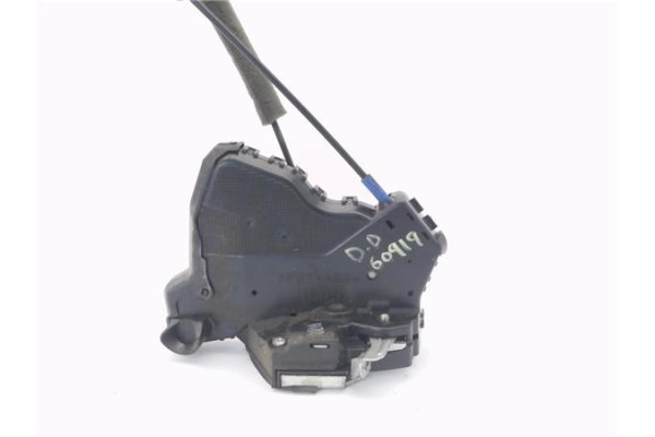 Recambio de cierre electromagnetico delantero derecho para toyota corolla verso (r1) 2.2 d-4d sport referencia OEM IAM 690300216
