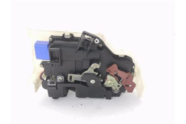 Recambio de cierre electromagnetico delantero derecho para volkswagen touran (1t1) 2.0 tdi referencia OEM IAM 3D1837016AC  