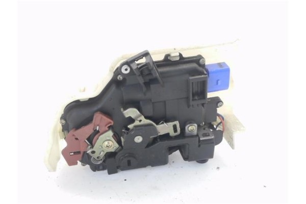 Recambio de cierre electromagnetico trasero izquierdo para volkswagen touran (1t1) 2.0 tdi referencia OEM IAM 7L0839015D  