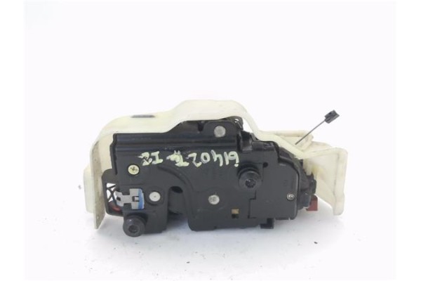 Recambio de cierre electromagnetico trasero izquierdo para volkswagen touran (1t1) 2.0 tdi referencia OEM IAM 7L0839015D  