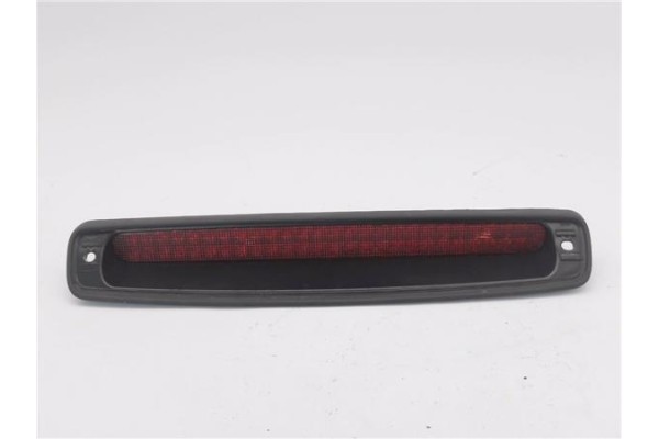 Recambio de luz central de freno para hyundai tucson (jm) 2.0 referencia OEM IAM 927002E051  