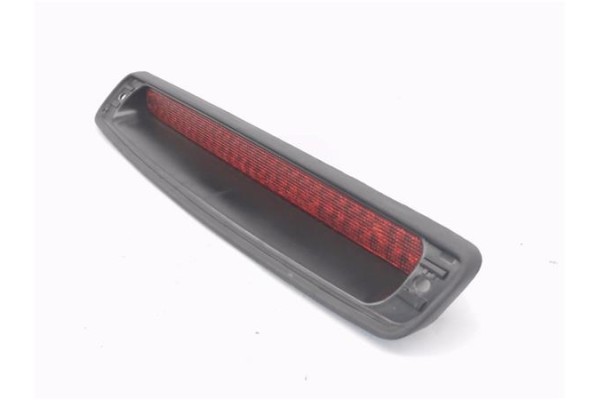 Recambio de luz central de freno para hyundai tucson (jm) 2.0 referencia OEM IAM 927002E051  