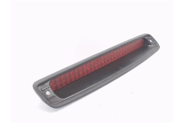 Recambio de luz central de freno para hyundai tucson (jm) 2.0 referencia OEM IAM 927002E051  