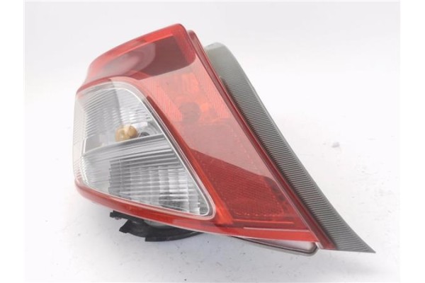 Recambio de piloto trasero izquierdo para toyota yaris (ksp9/scp9/nlp9) 1.4 active referencia OEM IAM 815610D370  