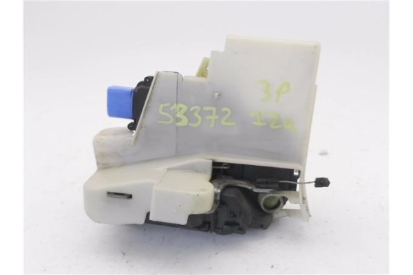 Recambio de cierre electromagnetico delantero izquierdo para volkswagen polo iv (9n3) 1.4 advance referencia OEM IAM 3B1837015AQ