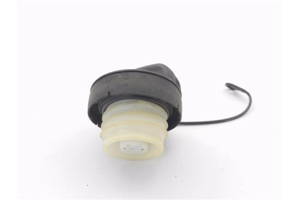 Recambio de tapon combustible para opel agila b 1.2 referencia OEM IAM 95508023  