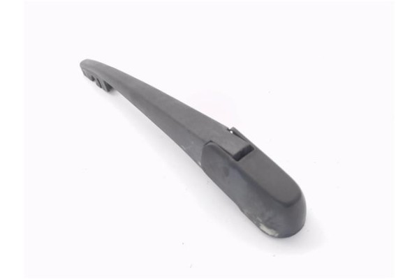 Recambio de brazo limpiaparabrisas trasero para opel agila b 1.2 referencia OEM IAM 95507670  