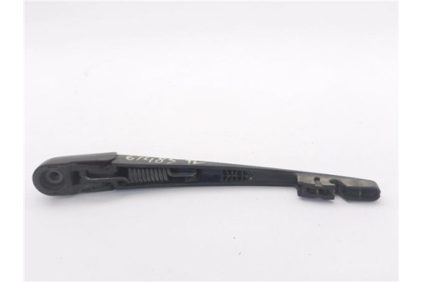 Recambio de brazo limpiaparabrisas trasero para opel agila b 1.2 referencia OEM IAM 95507670  