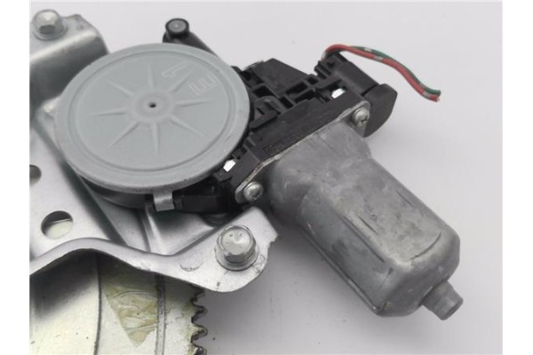 Recambio de mecanismo elevalunas delantero derecho para opel agila b 1.2 referencia OEM IAM 95512983  