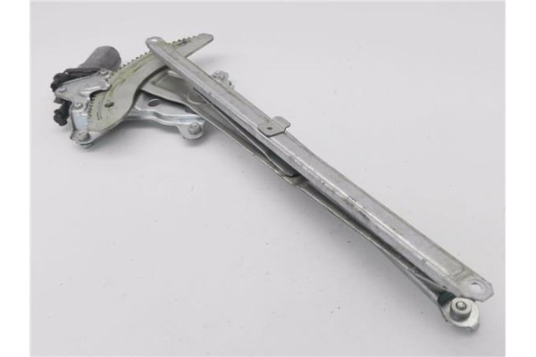 Recambio de mecanismo elevalunas delantero izquierdo para opel agila b 1.2 referencia OEM IAM 95512982  