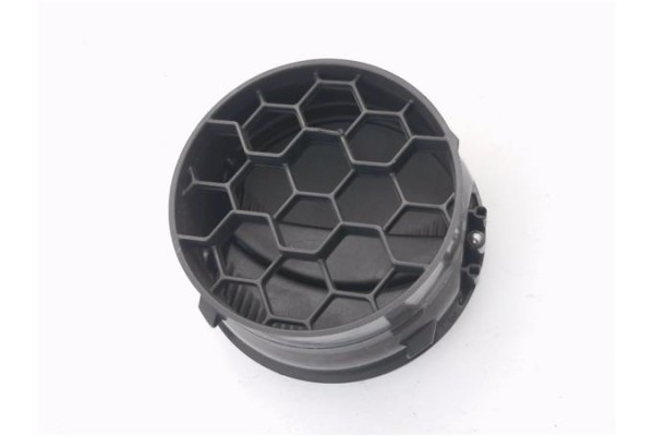 Recambio de rejilla entrada de aire para seat ibiza berlina (6j5) 1.4 referencia OEM IAM 6J0819110  