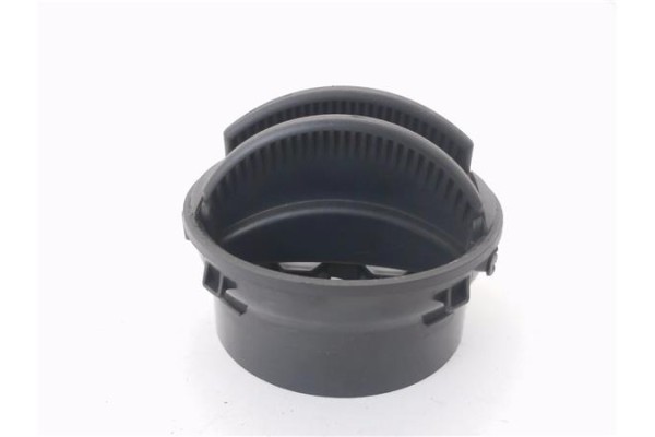 Recambio de rejilla entrada de aire para seat ibiza berlina (6j5) 1.4 referencia OEM IAM 6J0819110  