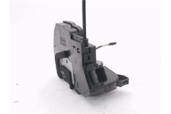 Recambio de cierre electromagnetico delantero izquierdo para renault clio iv 1.2 expression referencia OEM IAM 805011929R 405172