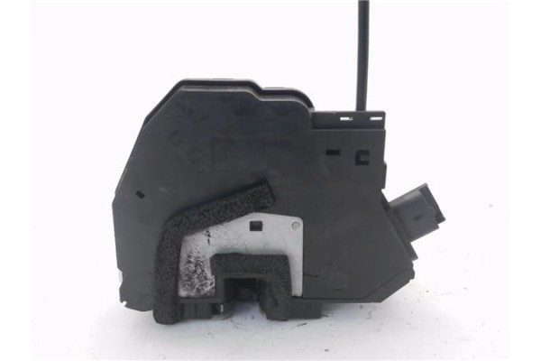 Recambio de cierre electromagnetico delantero izquierdo para renault clio iv 1.2 expression referencia OEM IAM 805011929R 405172