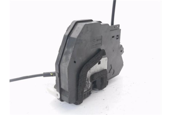 Recambio de cierre electromagnetico delantero izquierdo para renault clio iv 1.2 expression referencia OEM IAM 805011929R 405172
