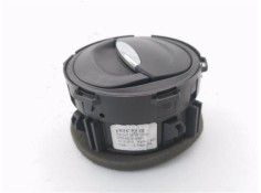 Recambio de rejilla entrada de aire para renault clio iv 1.2 expression referencia OEM IAM 687601310P 8239006 