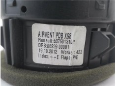 Recambio de rejilla entrada de aire para renault clio iv 1.2 expression referencia OEM IAM 687601310P 8239006 