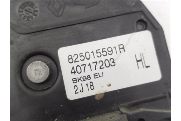 Recambio de cierre electromagnetico trasero izquierdo para renault clio iv 1.2 expression referencia OEM IAM 825015591R 40717203