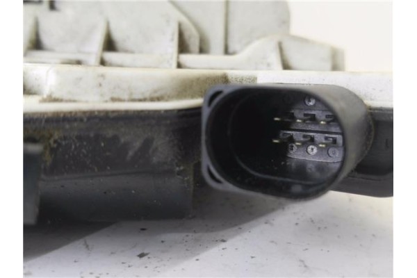 Recambio de cierre electromagnetico trasero derecho para seat ibiza berlina (6j5) 1.4 referencia OEM IAM 6J0839016C  