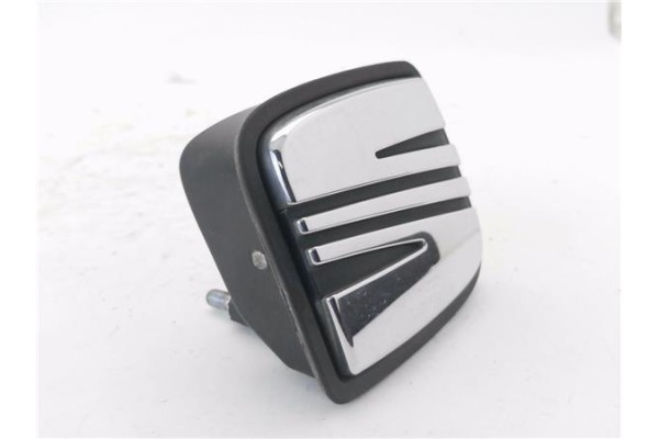Recambio de maneta exterior porton para seat ibiza berlina (6j5) 1.4 referencia OEM IAM 6J4827565A 6J4827565 