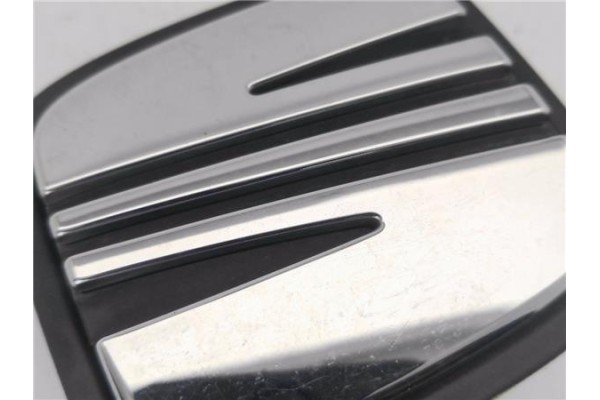 Recambio de maneta exterior porton para seat ibiza berlina (6j5) 1.4 referencia OEM IAM 6J4827565A 6J4827565 